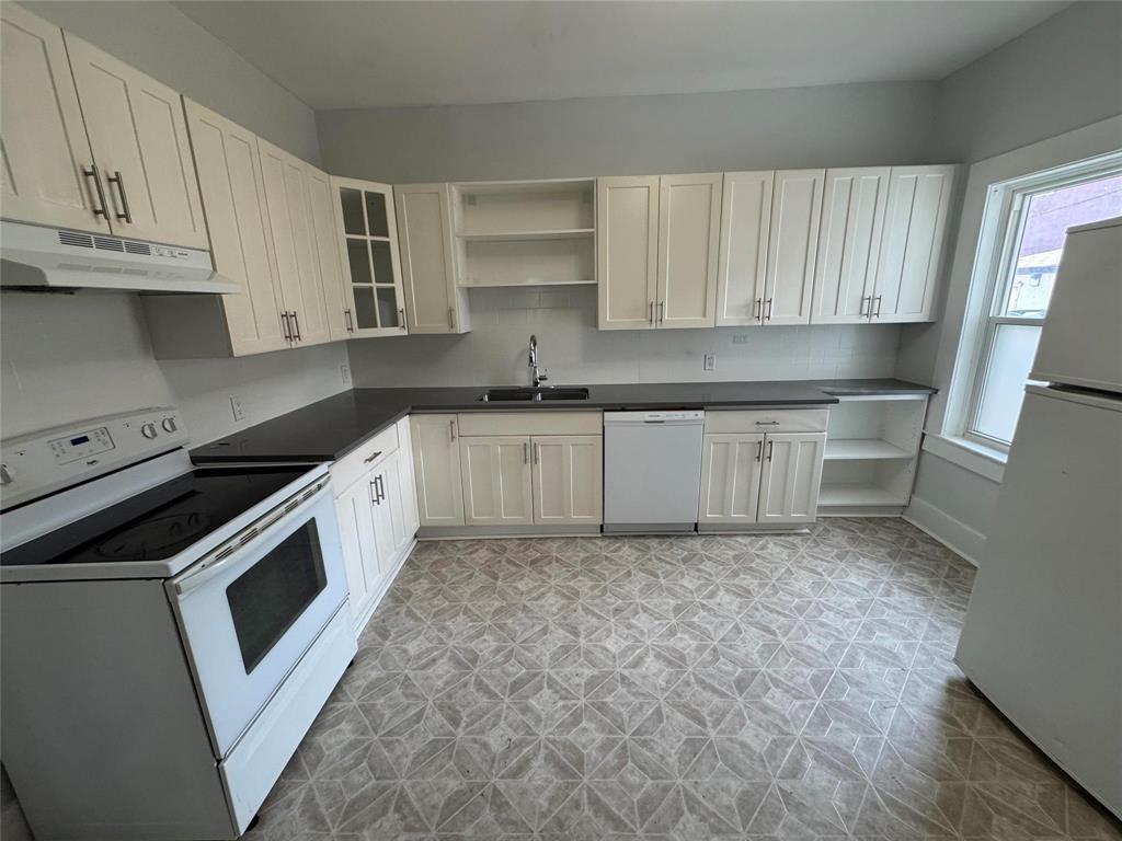 Photo 11 of 797 Simcoe Street, Winnipeg MB