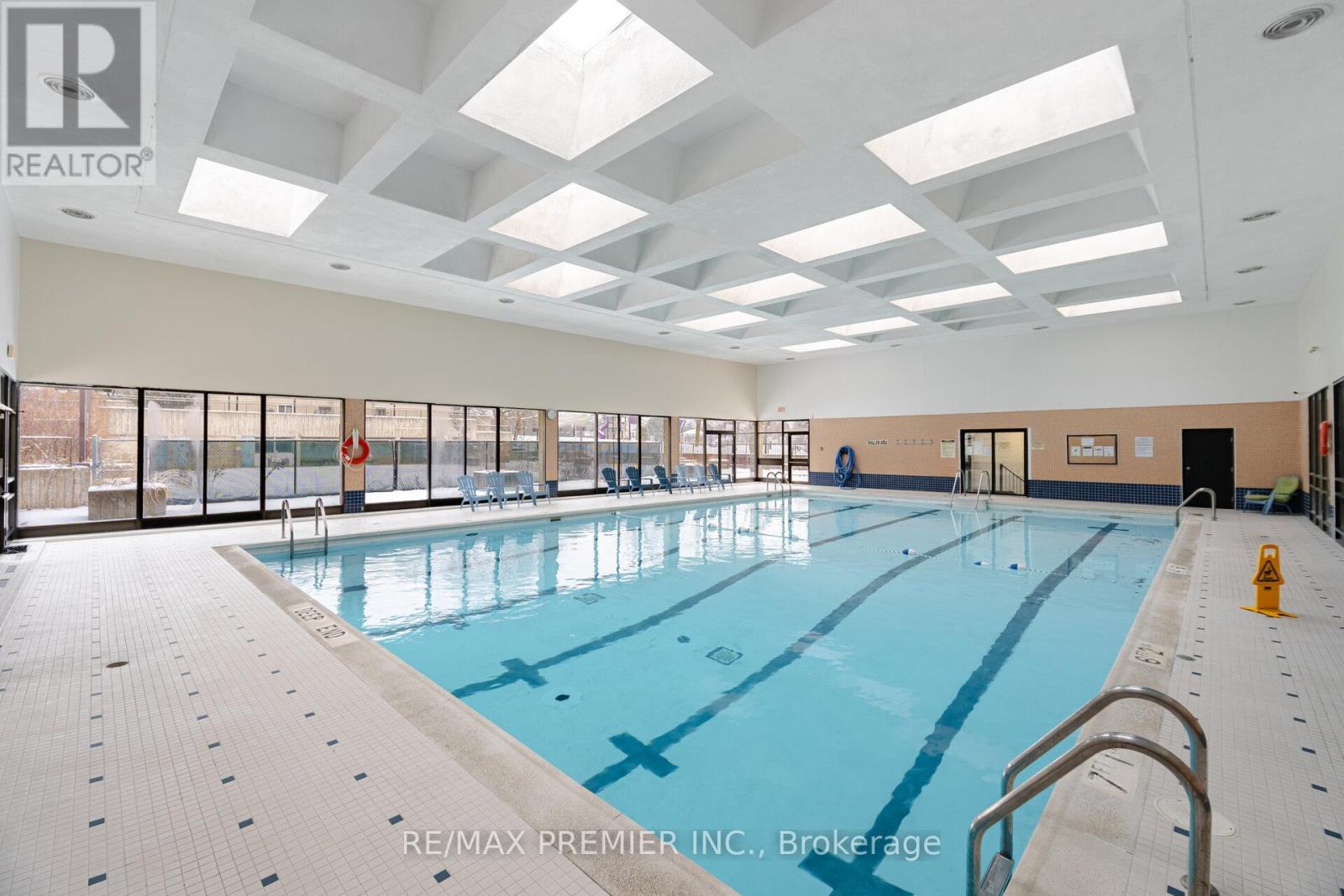Photo 39 of 811 25 Four Winds Drive, Toronto ON