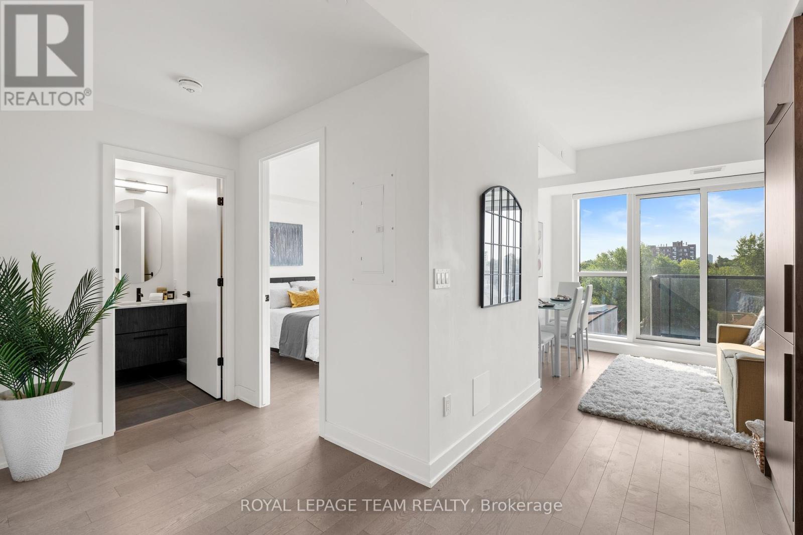 Photo 10 of 521 560 Rideau Street, Ottawa ON