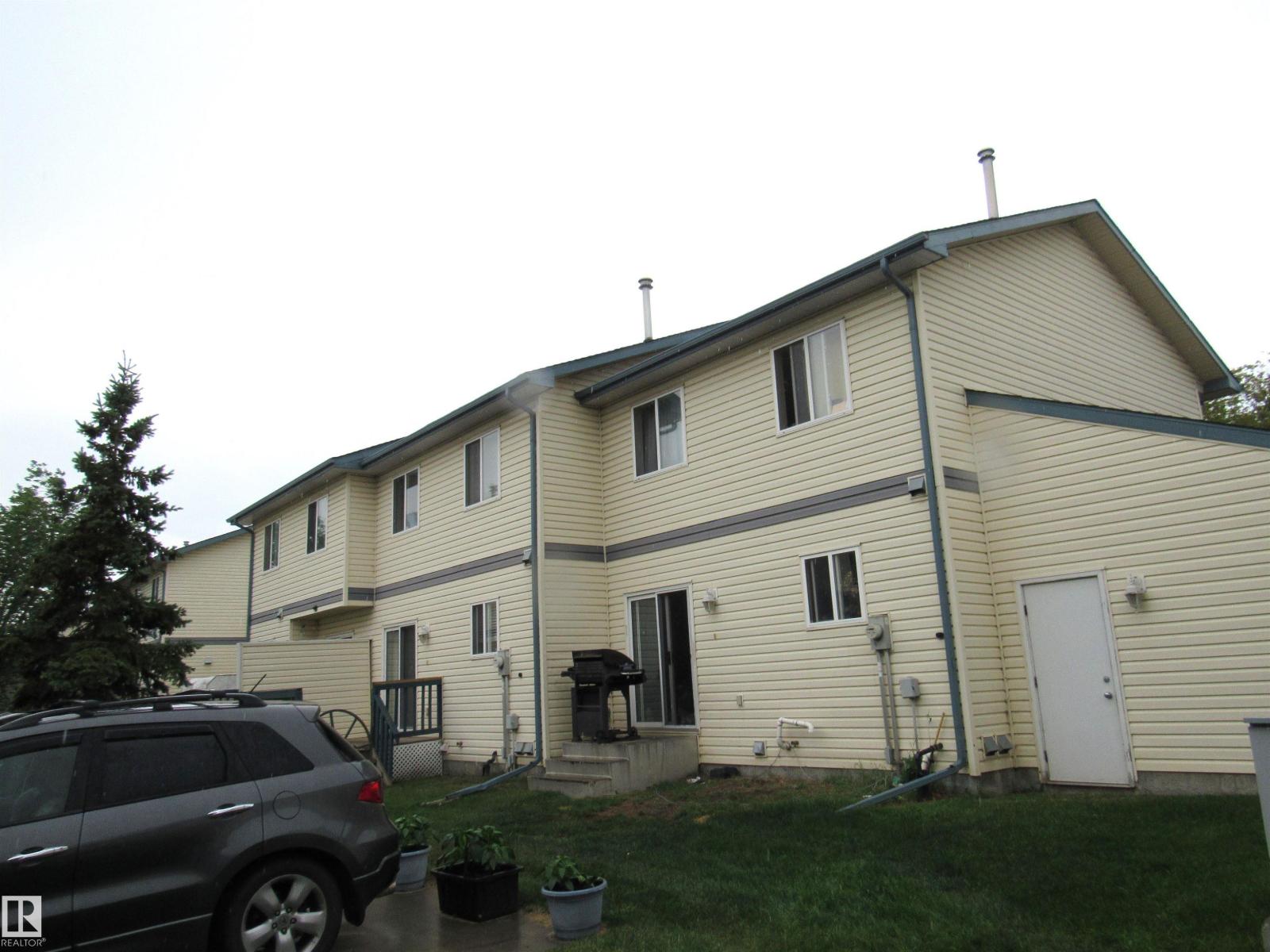 Photo 30 of 28 10909 106 St Nw, Edmonton AB