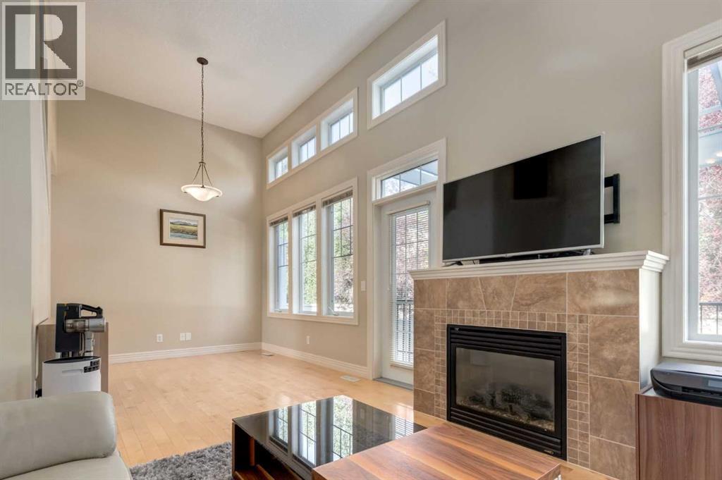 Single Family House 4 Level for Sale in  Royal Oak Plaza NW Royal Oak Calgary 