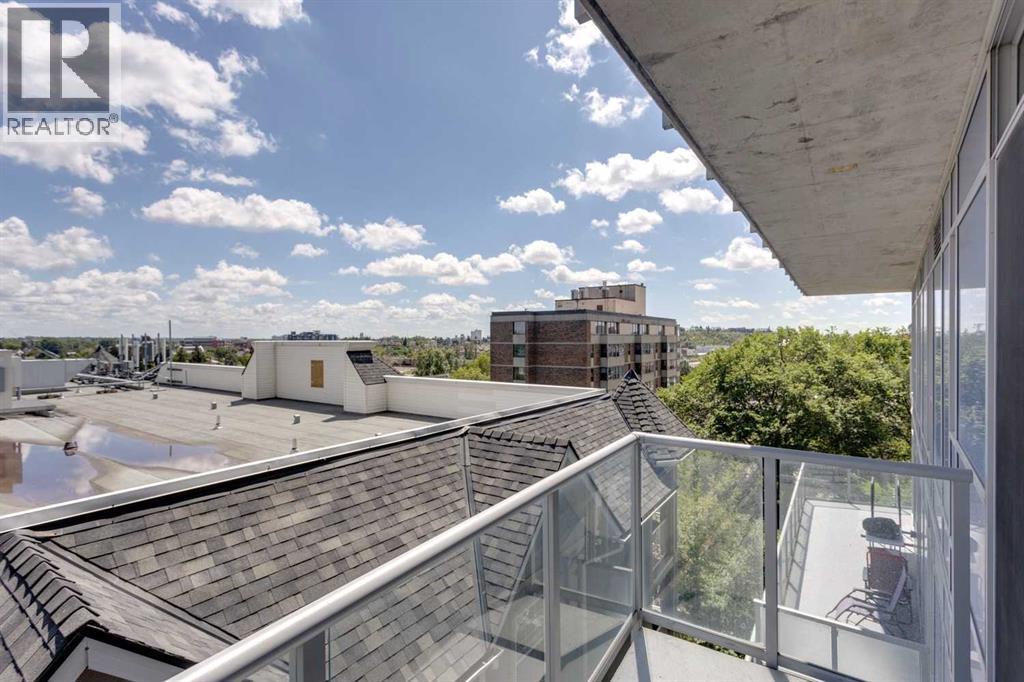 Single Family House for Sale in    Avenue SE Downtown East Village Calgary 