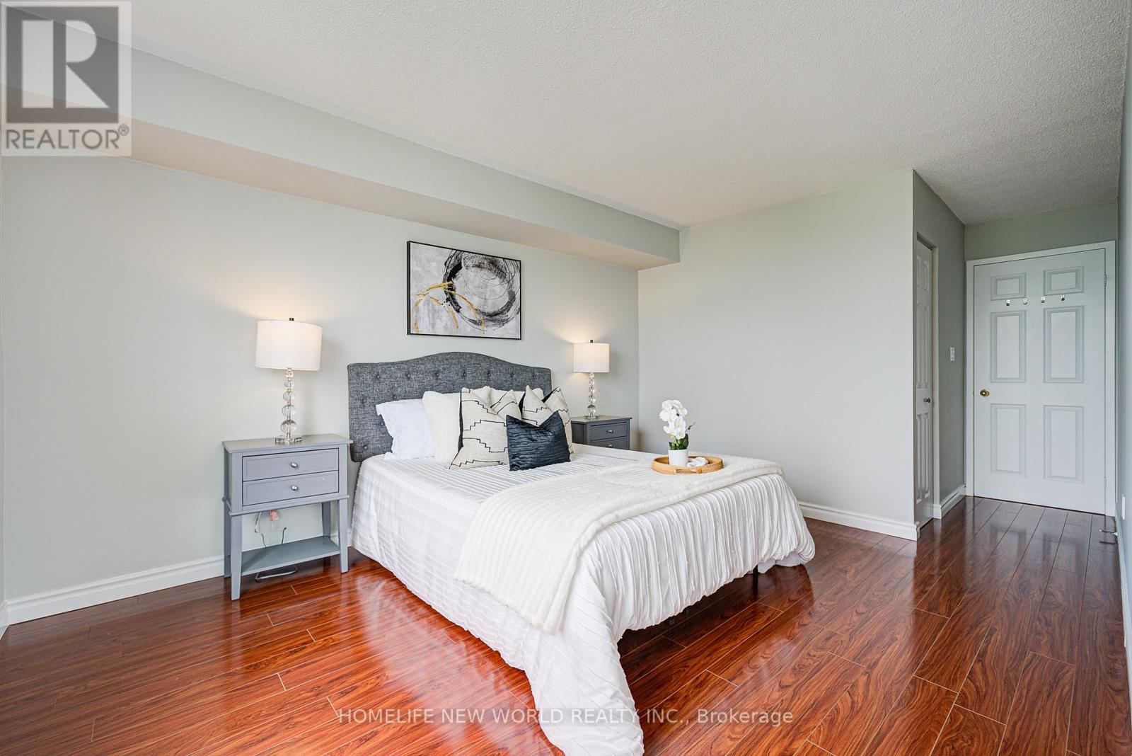 Photo 20 of 2306 5 Concorde Place, Toronto ON