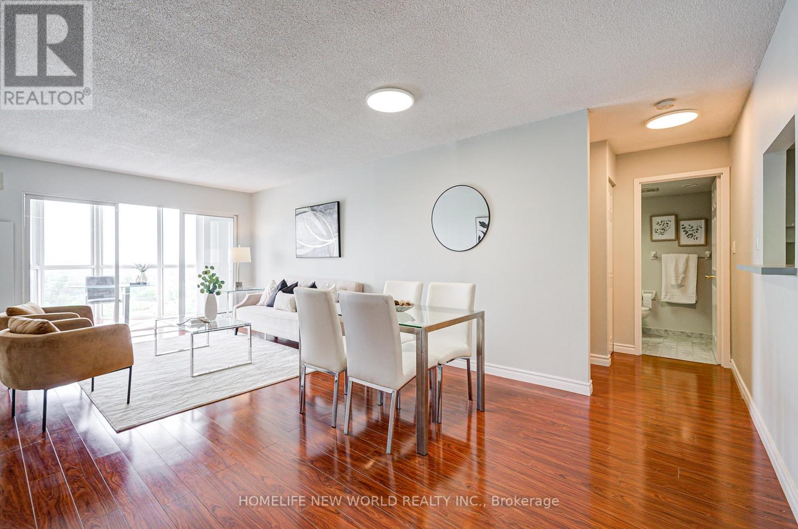Photo 4 of 2306 5 Concorde Place, Toronto ON