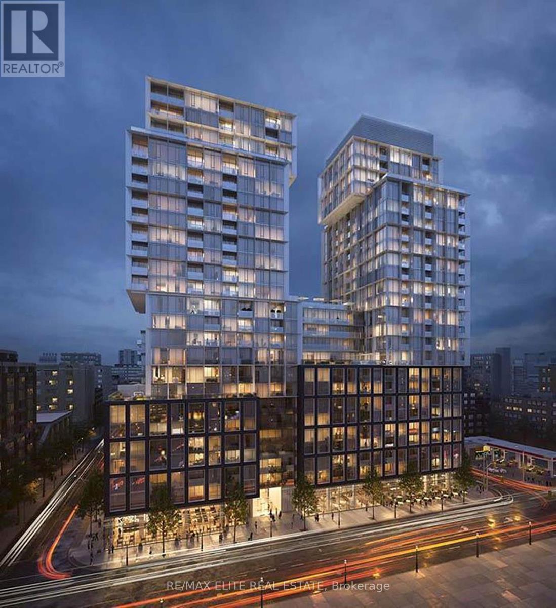 Photo 1 of 201 158 Front Street E, Toronto ON