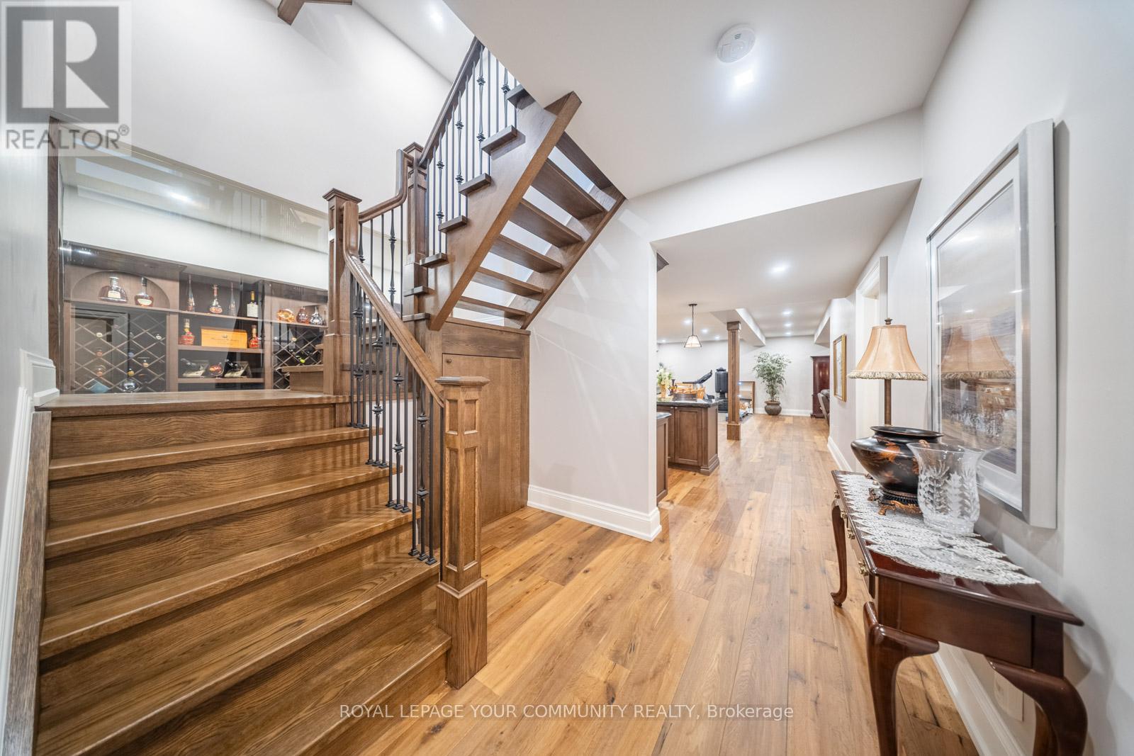Photo 6 of 1551 Warland Road, Oakville ON