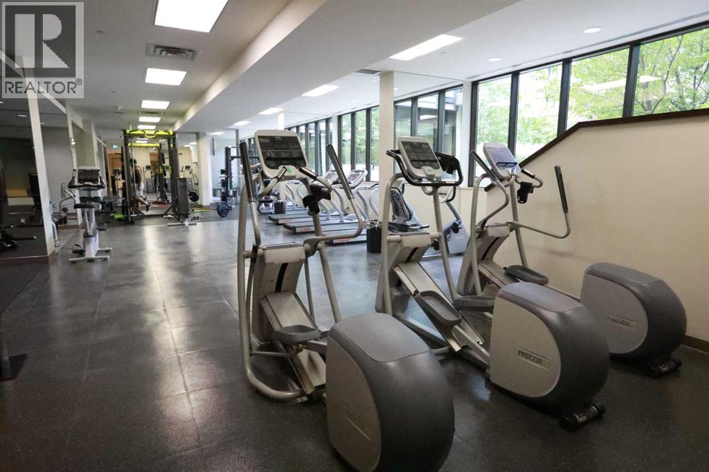 Single Family House Loft for Sale in   Waterfront Mews SW Chinatown Calgary 