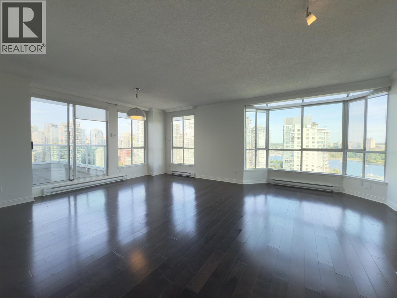 Photo 5 of 2304 1500 Howe Street, Vancouver BC