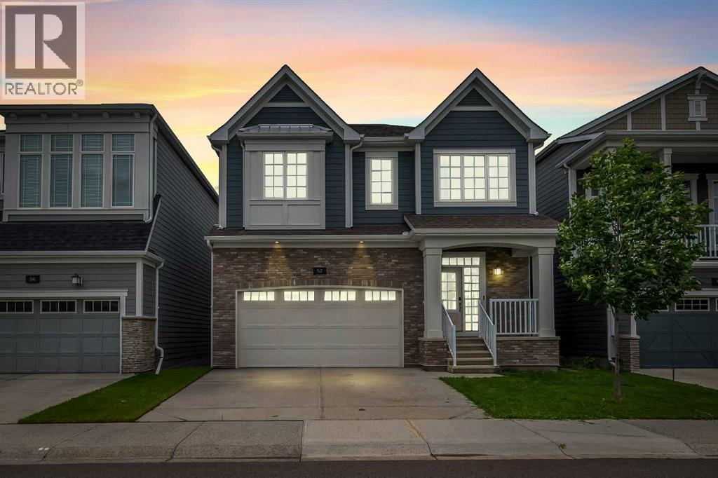52 Yorkstone Grove SW, Calgary, Alberta