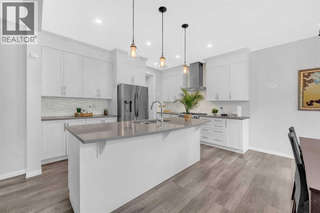 Single Family House for Sale in  Yorkstone Grove SW Yorkville Calgary 