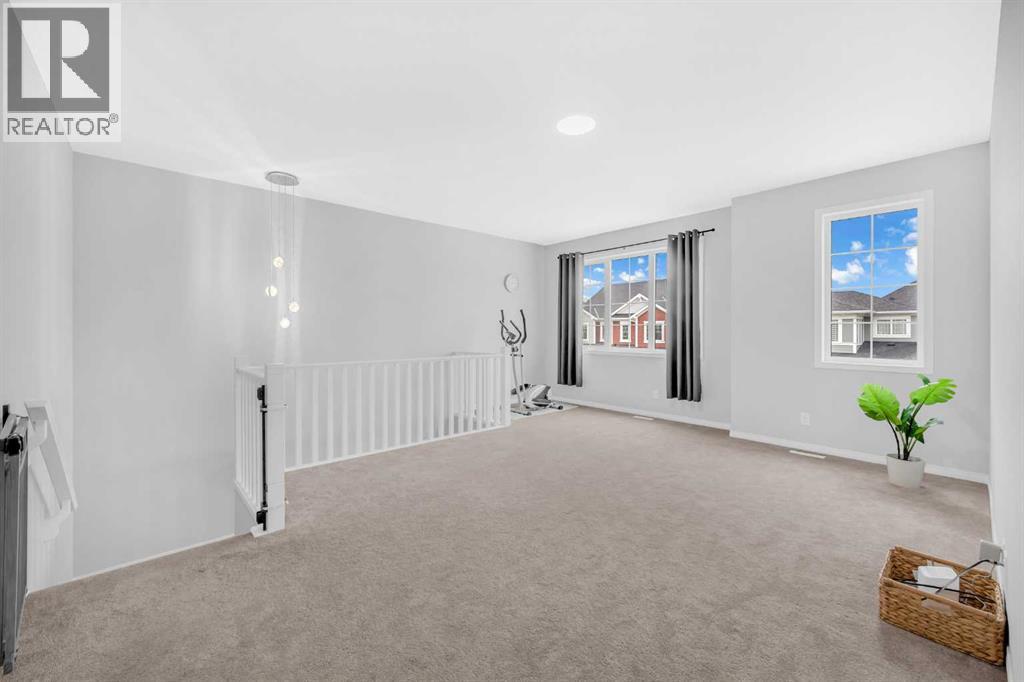 Single Family House for Sale in  Yorkstone Grove SW Yorkville Calgary 