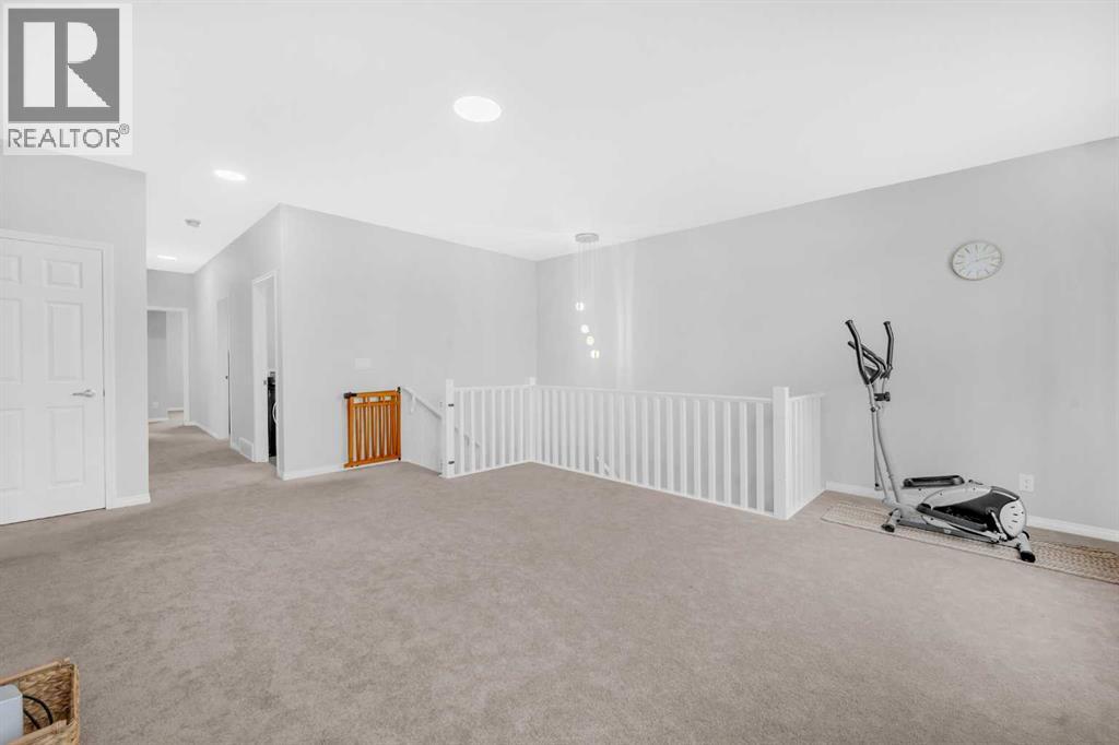 Single Family House for Sale in  Yorkstone Grove SW Yorkville Calgary 