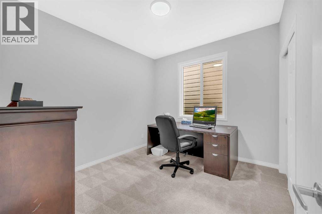 Single Family House for Sale in  Yorkstone Grove SW Yorkville Calgary 