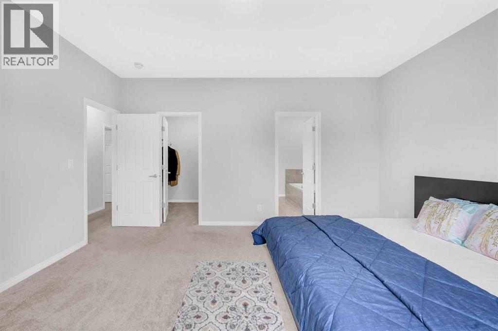 Single Family House for Sale in  Yorkstone Grove SW Yorkville Calgary 