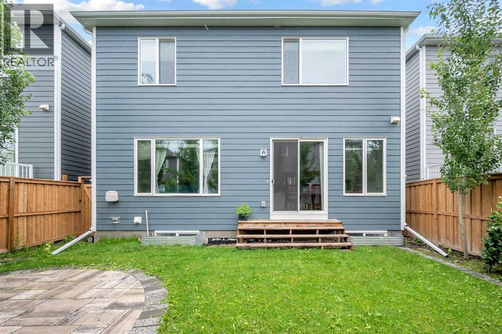 Single Family House for Sale in  Yorkstone Grove SW Yorkville Calgary 