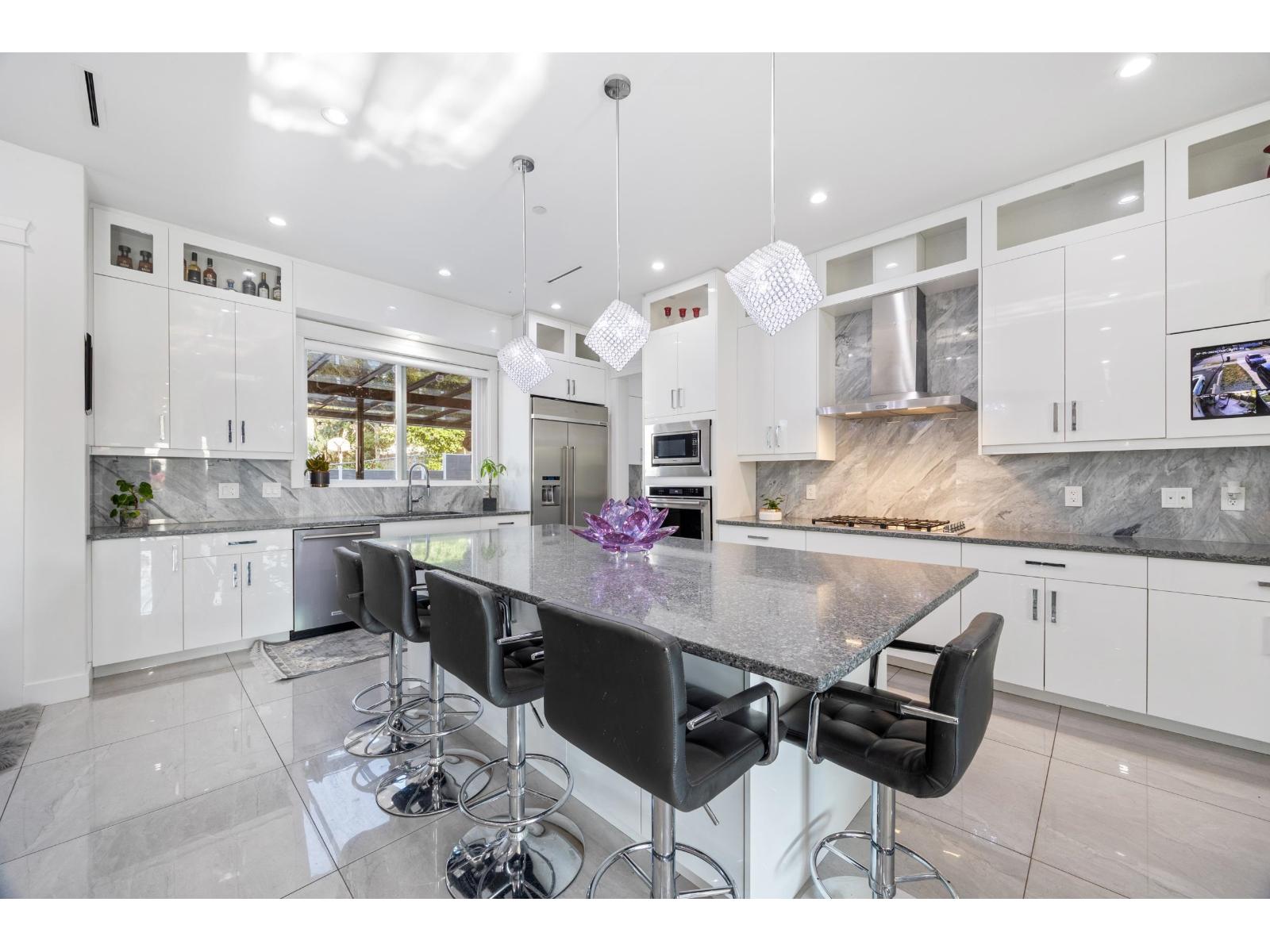Photo 13 of 10088 121 Street, Surrey BC