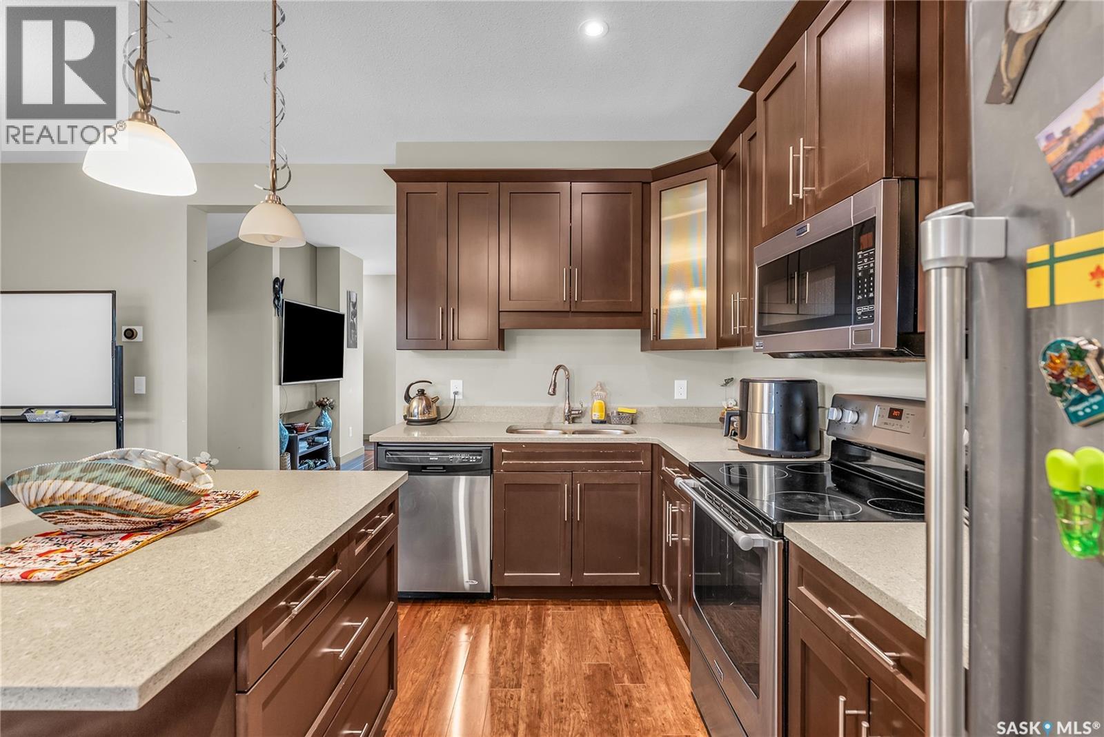 Single Family House 2 Level for Sale in  Maningas BEND Saskatoon 