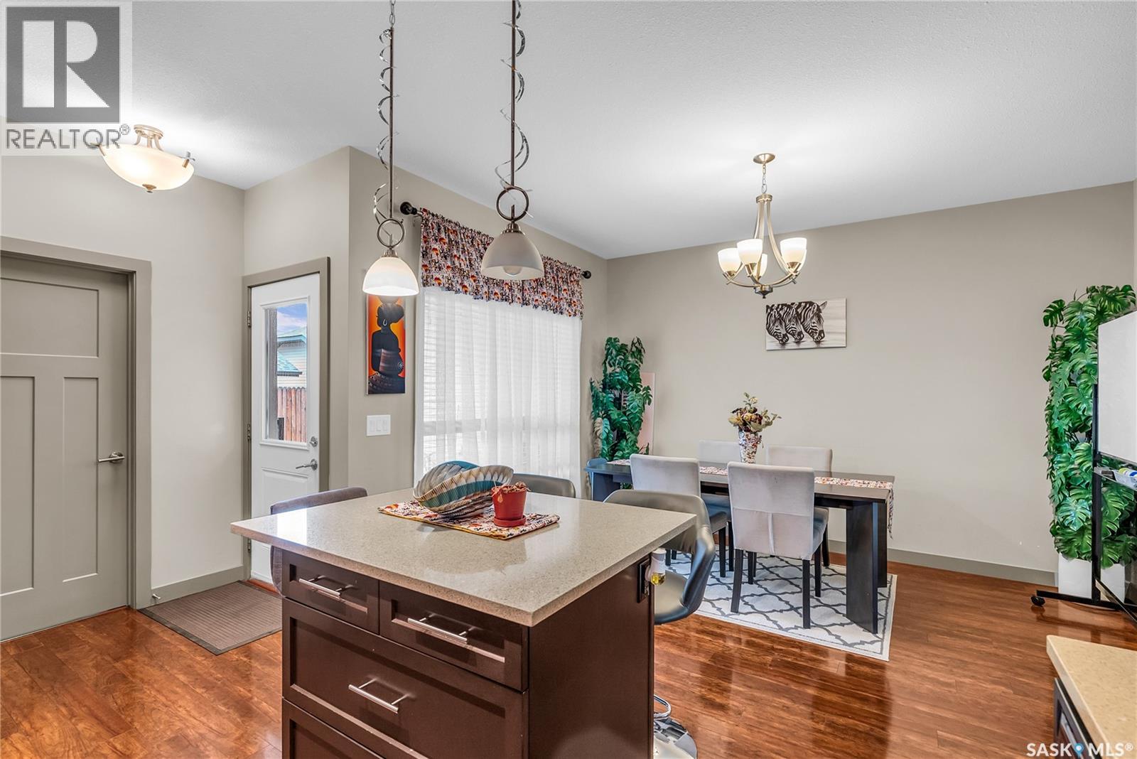Single Family House 2 Level for Sale in  Maningas BEND Saskatoon 