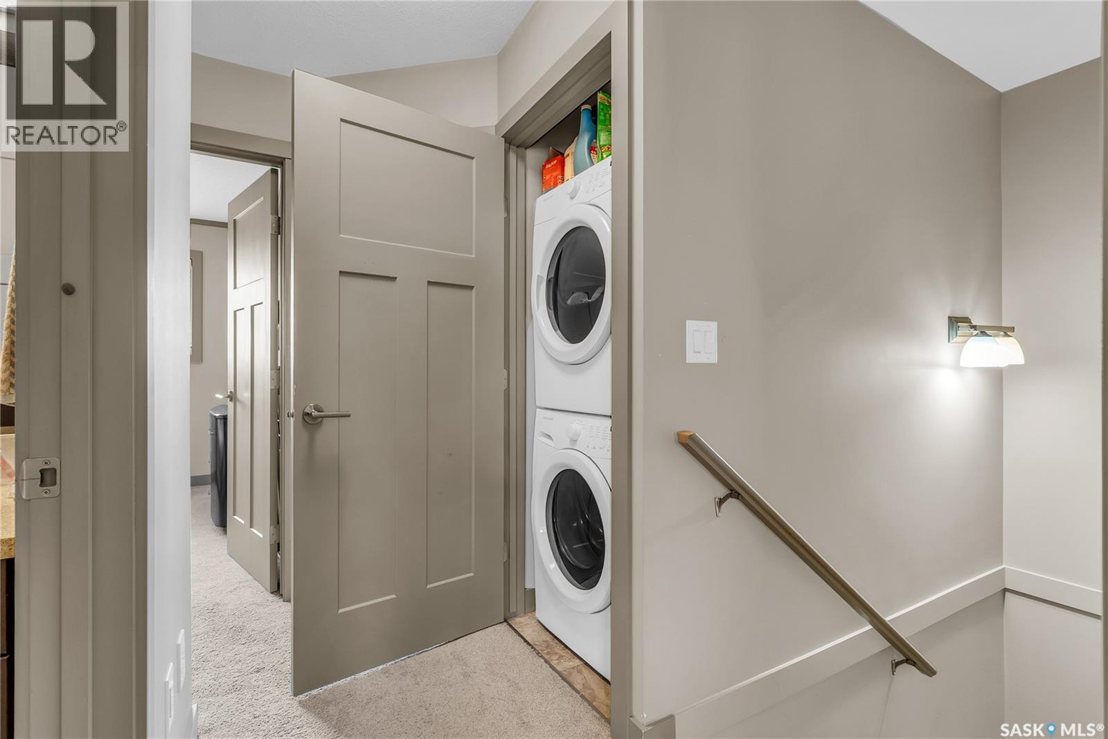 Single Family House 2 Level for Sale in  Maningas BEND Saskatoon 