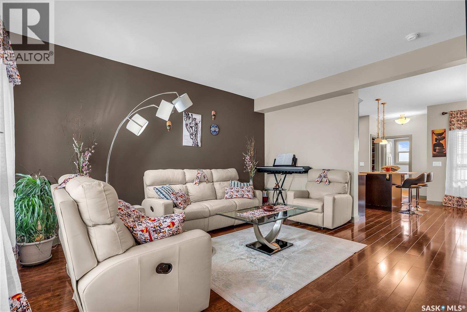 Single Family House 2 Level for Sale in  Maningas BEND Saskatoon 