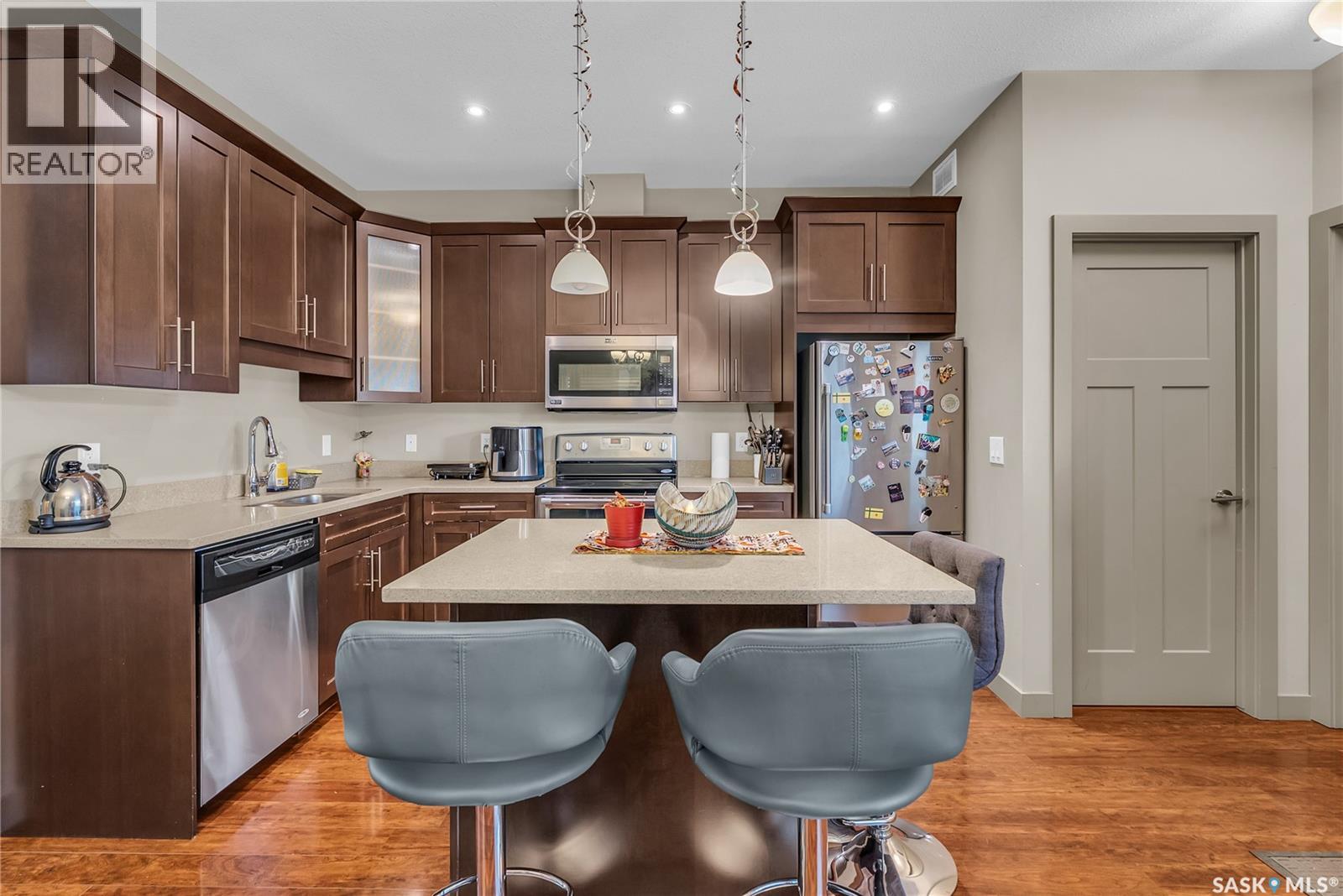 Single Family House 2 Level for Sale in  Maningas BEND Saskatoon 