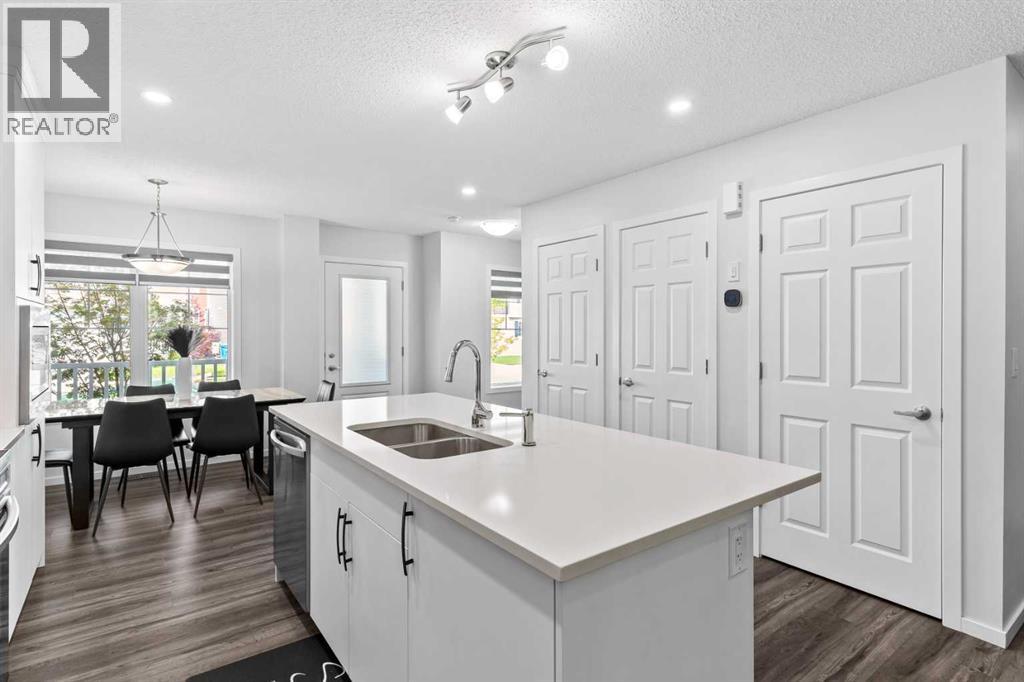 Photo 12 of 5006 Windsong Boulevard Sw, Airdrie AB