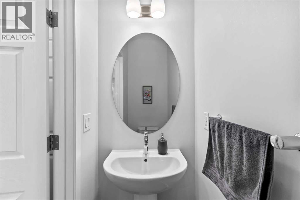 Photo 16 of 5006 Windsong Boulevard Sw, Airdrie AB