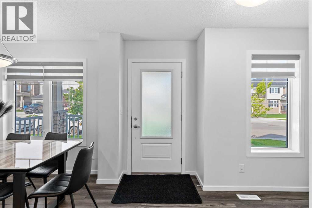 Photo 6 of 5006 Windsong Boulevard Sw, Airdrie AB