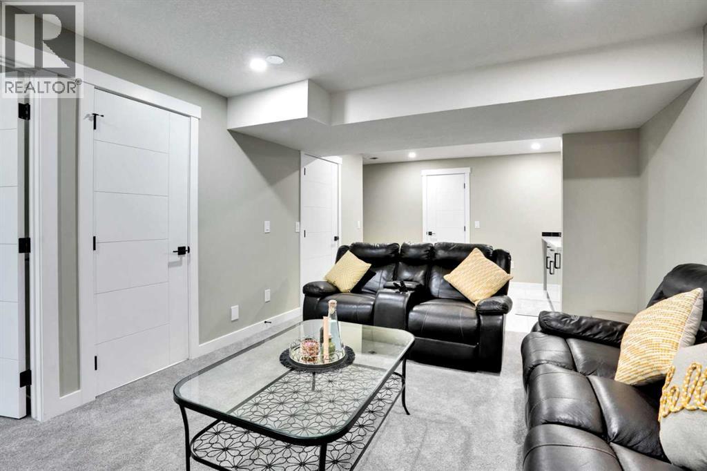 Single Family House for Sale in  Saddlehorn Crescent NE Saddle Ridge Calgary 
