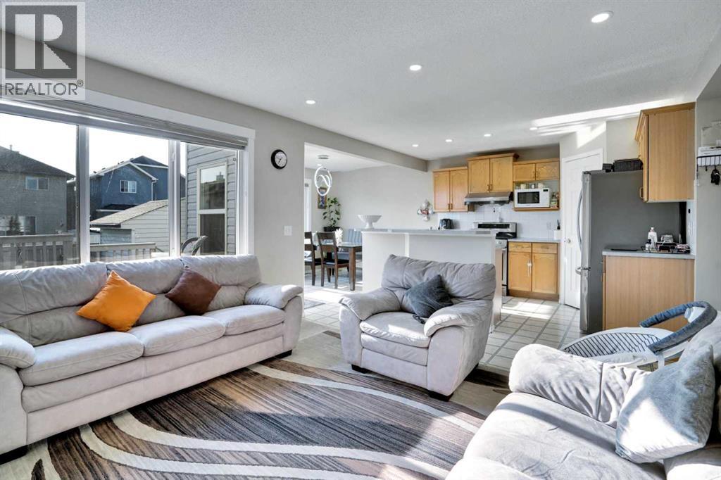 Single Family House for Sale in  Saddlehorn Crescent NE Saddle Ridge Calgary 