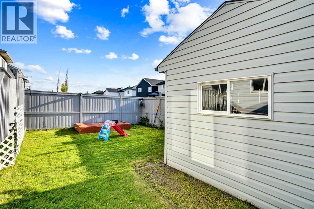 Single Family House for Sale in  Saddlehorn Crescent NE Saddle Ridge Calgary 