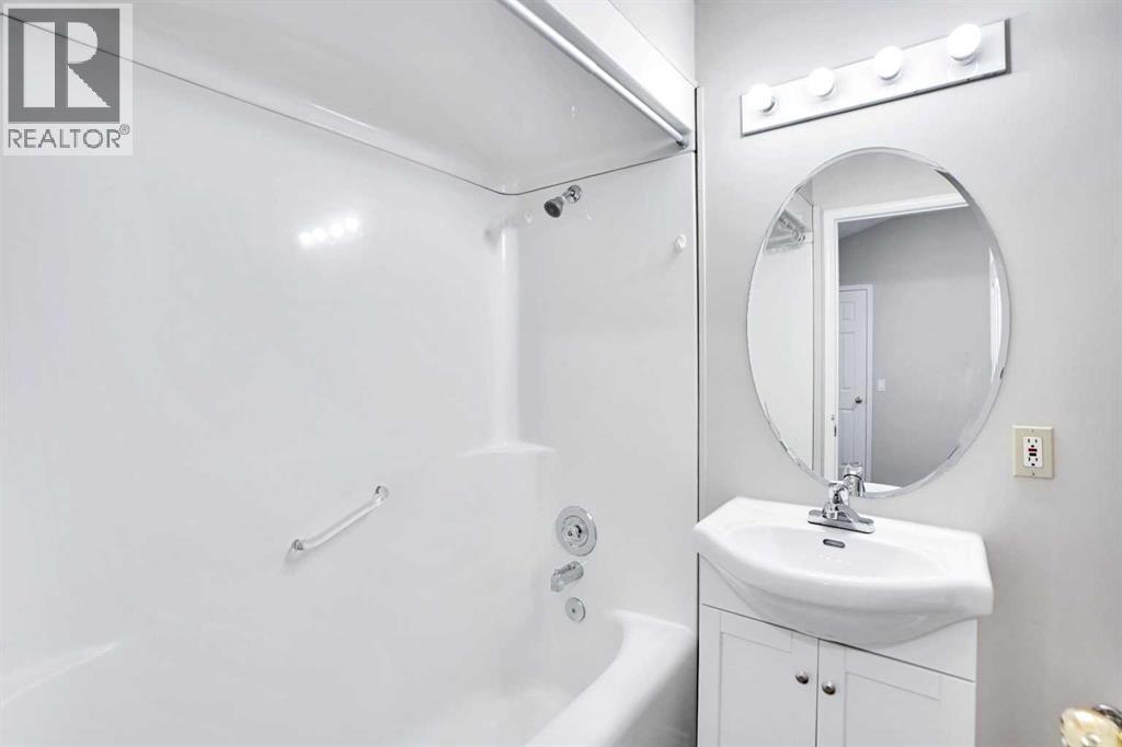 Single Family House Bungalow for Sale in  Tararidge Court NE Taradale Calgary 