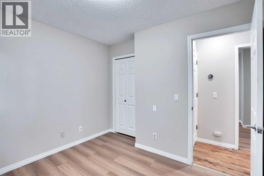 Single Family House Bungalow for Sale in  Tararidge Court NE Taradale Calgary 
