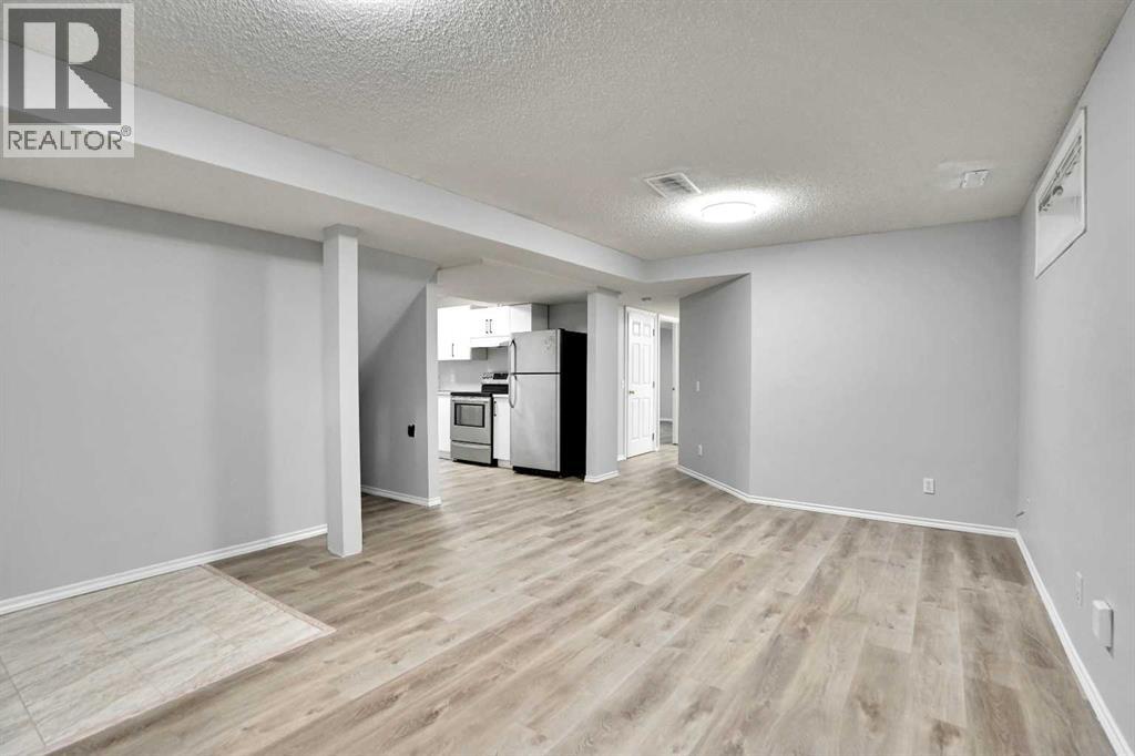 Single Family House Bungalow for Sale in  Tararidge Court NE Taradale Calgary 