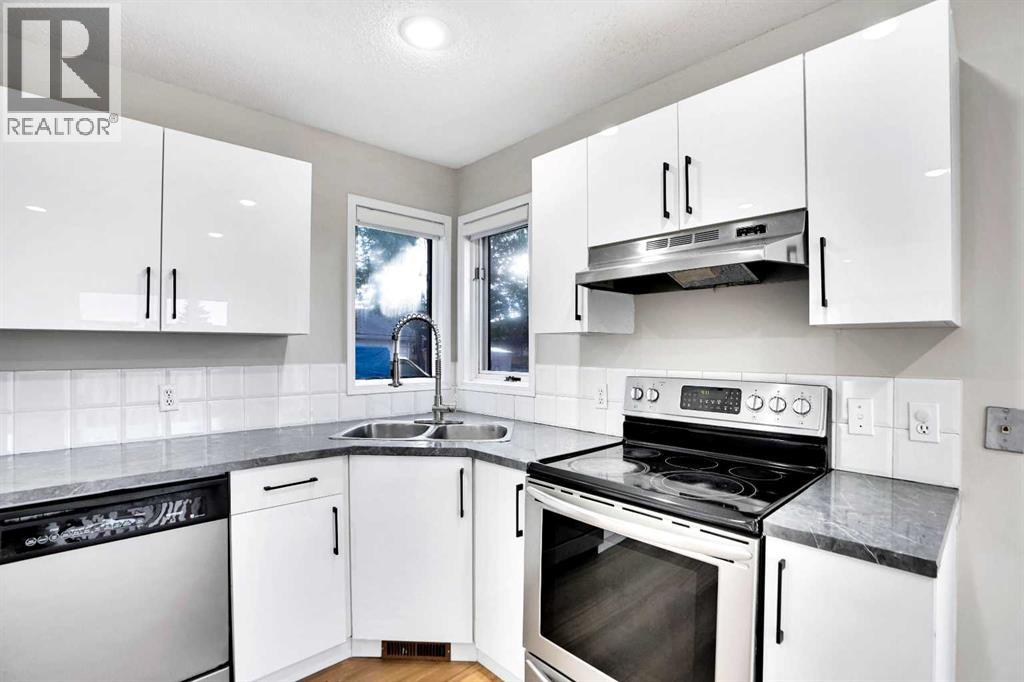 Single Family House Bungalow for Sale in  Tararidge Court NE Taradale Calgary 