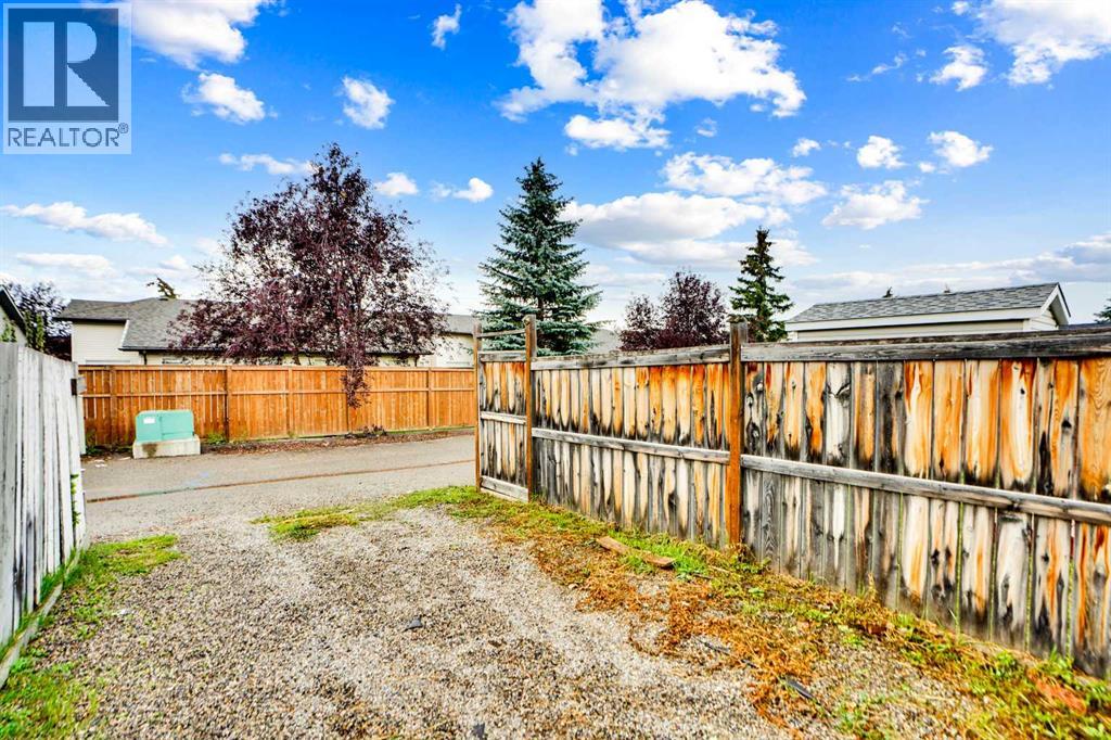 Single Family House Bungalow for Sale in  Tararidge Court NE Taradale Calgary 
