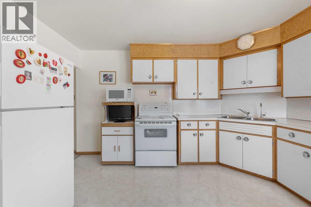 Single Family House Bungalow for Sale in  Foley Road SE Fairview Calgary 