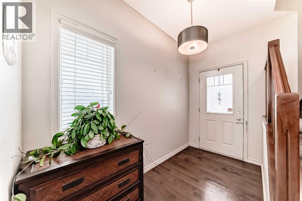 Single Family House for Sale in  Aspen Hills Close SW Aspen Woods Calgary 