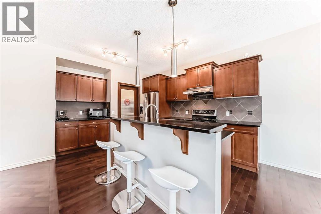 Single Family House for Sale in  Aspen Hills Close SW Aspen Woods Calgary 