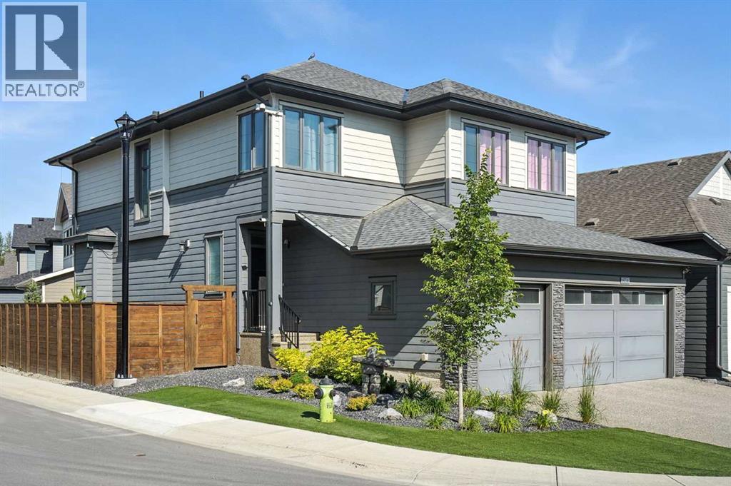 Single Family House for Sale in  Shawnee Terrace SW Shawnee Slopes Calgary 