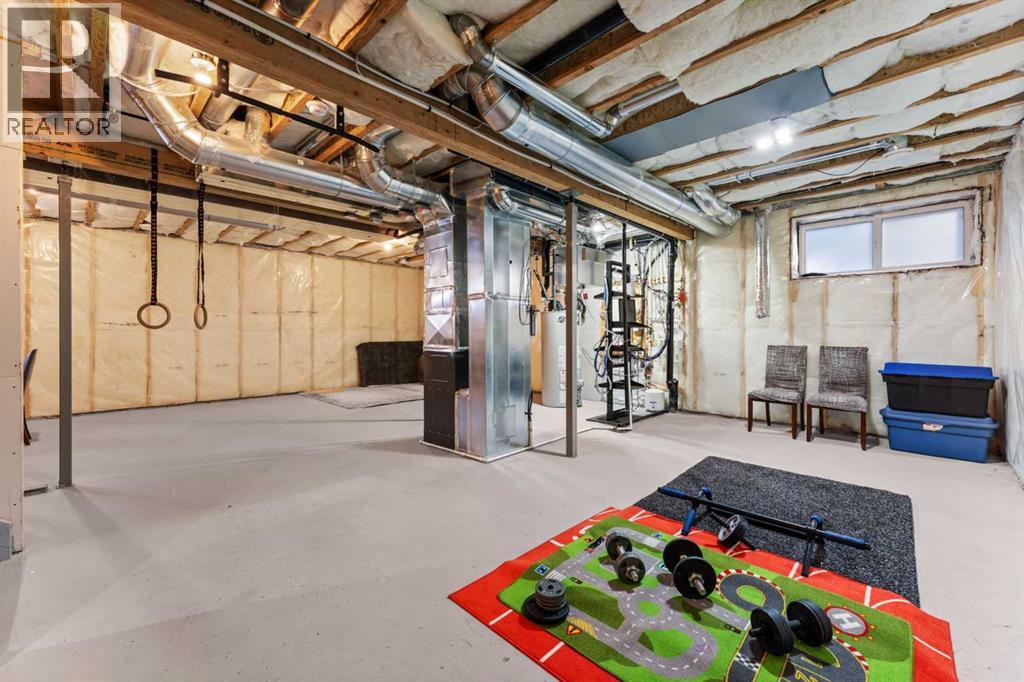 Single Family House for Sale in  Shawnee Terrace SW Shawnee Slopes Calgary 