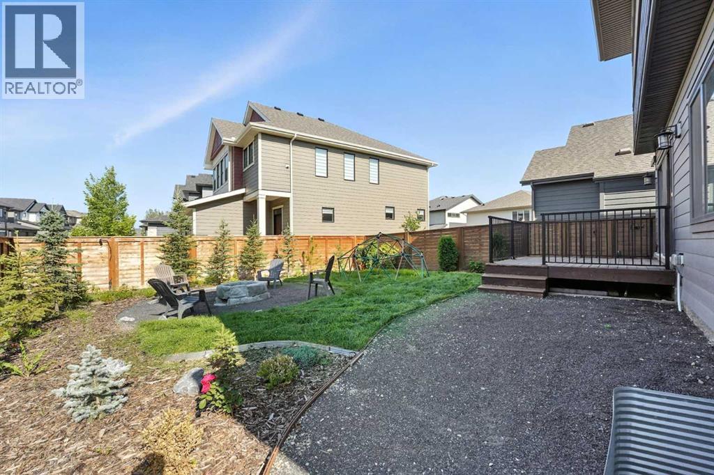Single Family House for Sale in  Shawnee Terrace SW Shawnee Slopes Calgary 