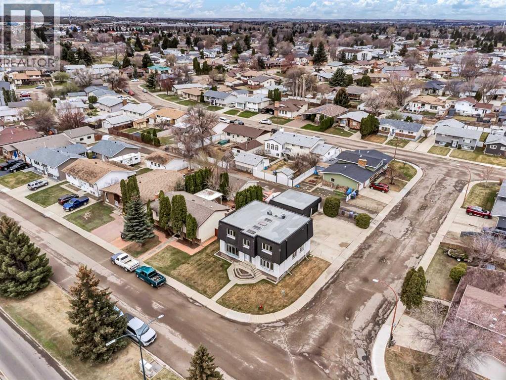 Photo 32 of 246 Carry Drive Se, Medicine Hat AB
