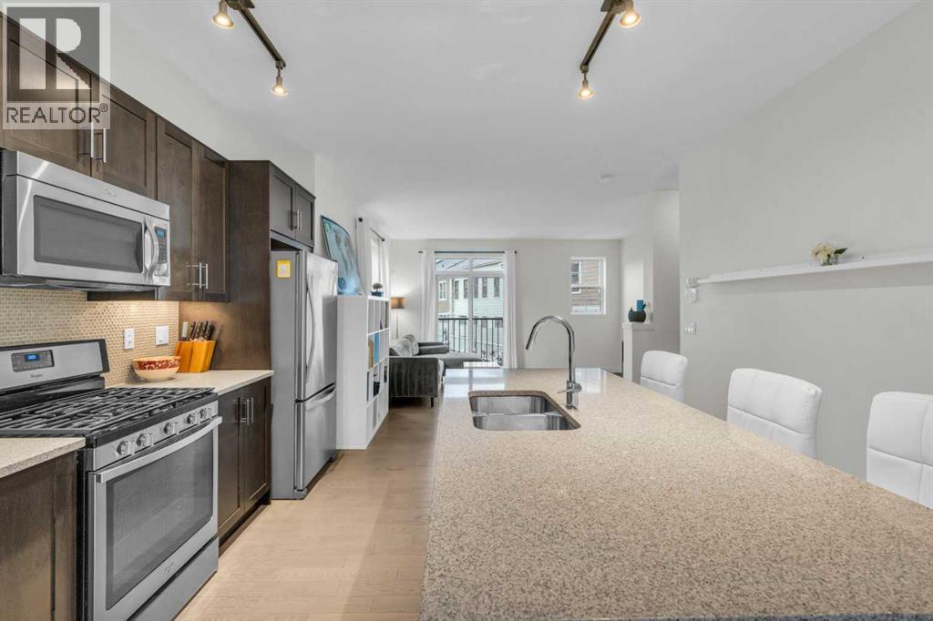 Single Family House for Sale in  Sherwood Row NW Sherwood Calgary 