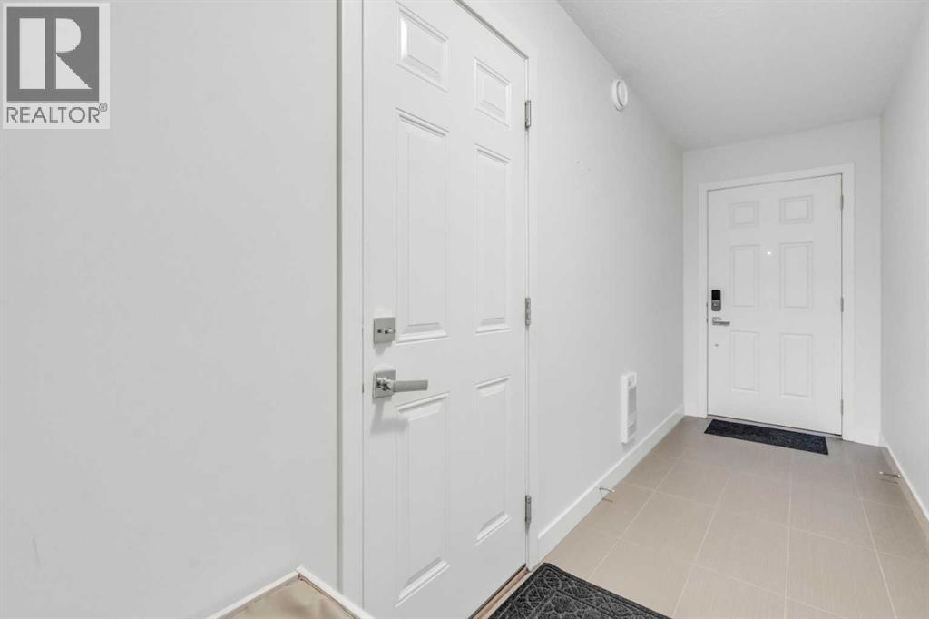Single Family House for Sale in  Sherwood Row NW Sherwood Calgary 