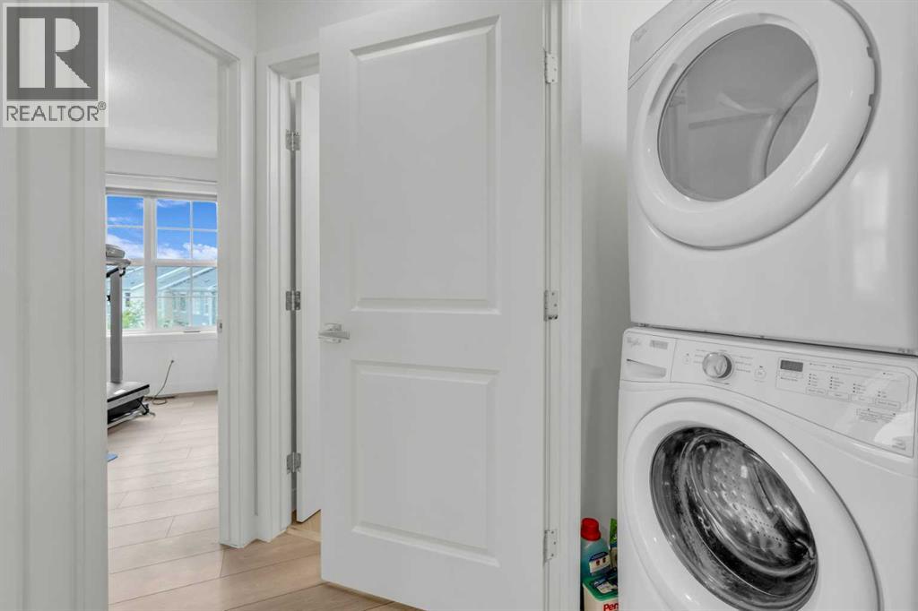 Single Family House for Sale in  Sherwood Row NW Sherwood Calgary 
