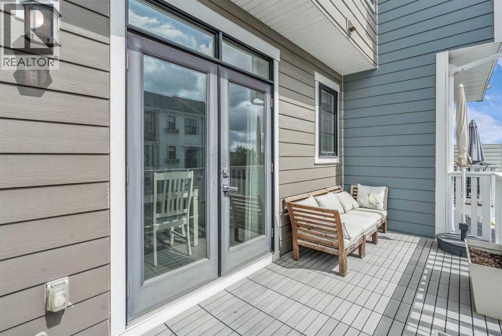 Single Family House for Sale in  Sherwood Row NW Sherwood Calgary 