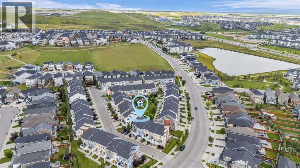 Single Family House for Sale in  Sherwood Row NW Sherwood Calgary 