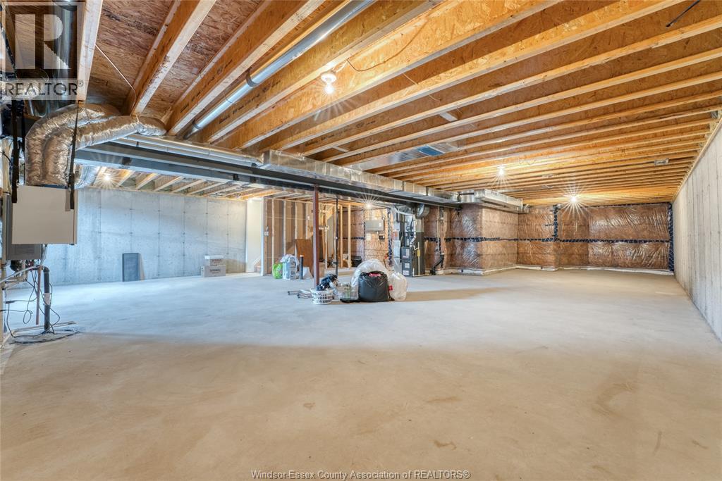 Photo 19 of 1090 Peabody, Windsor ON
