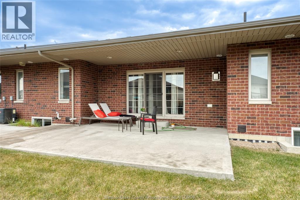 Photo 21 of 1090 Peabody, Windsor ON